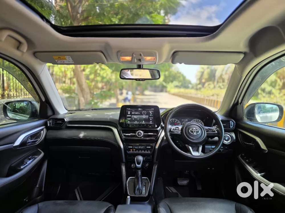 Toyota Urban Cruiser Hyryder 1.5 V Hybrid, 2022, Petrol