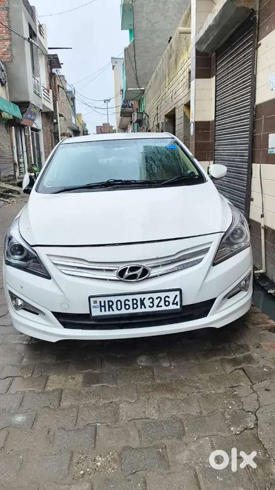 Hyundai Verna 2016 Petrol 100000 Km Driven