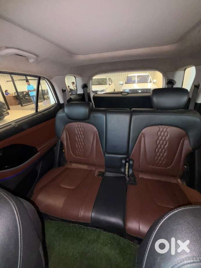 Hyundai Alcazar Platinum, 2022, Petrol