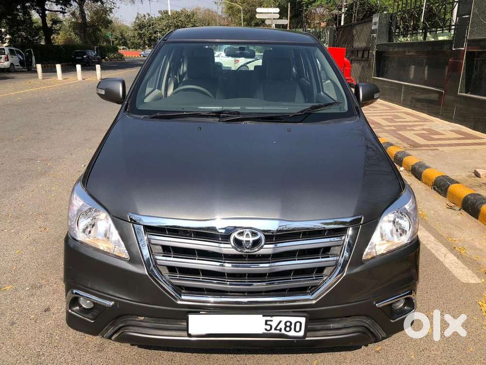 Toyota Innova 2.5 Zx 7 Str Bs-iv, 2014, Diesel