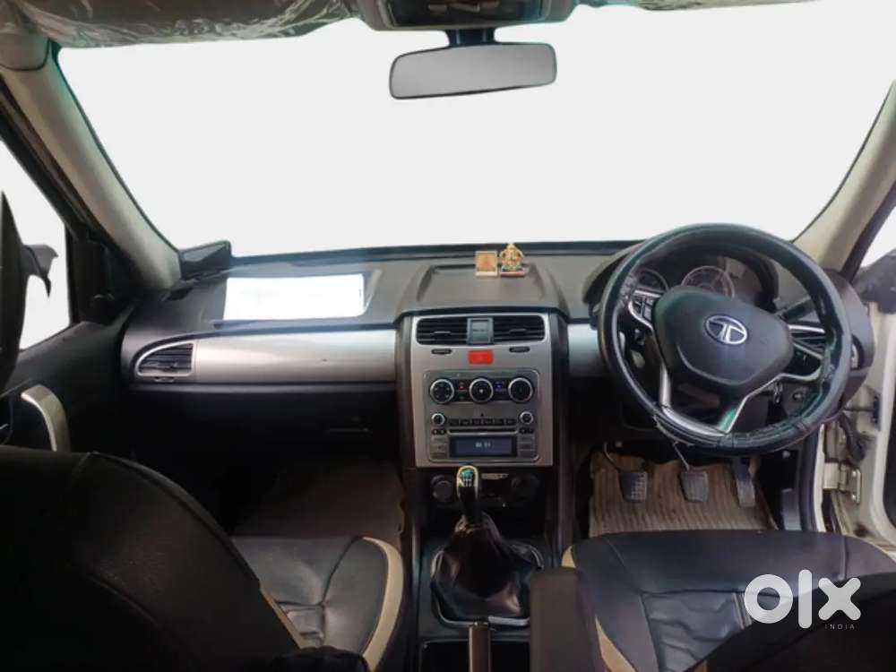 Tata Safari Storme 2015 Diesel 125000 Km Driven