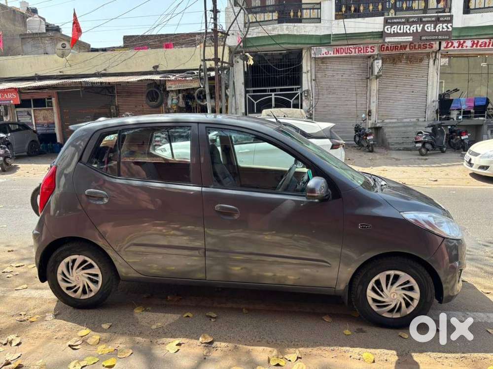 Hyundai I10 Sportz 1.2 Kappa Vtvt, 2013, Petrol