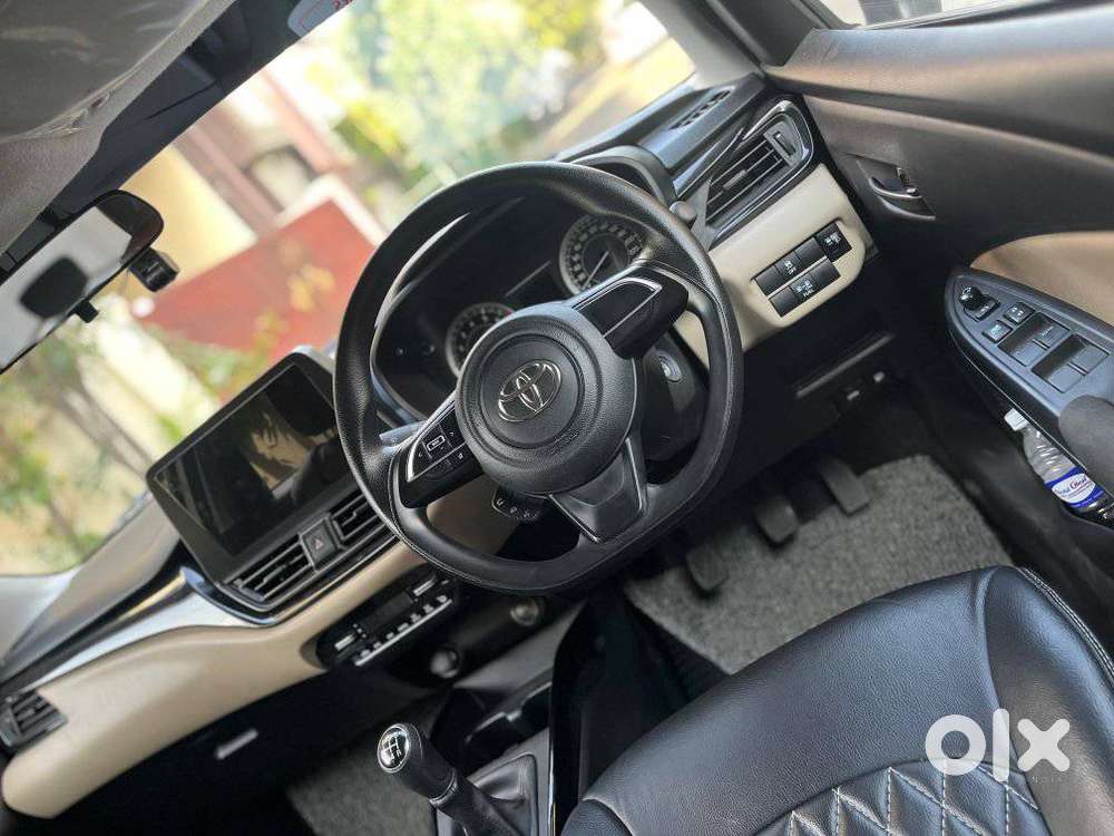 Toyota Glanza, 2025, Petrol