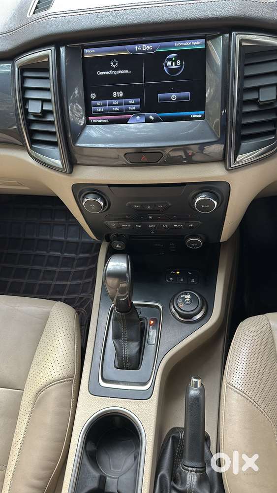 Ford Endeavour 3.2 Titanium At 4x4, 2016, Diesel