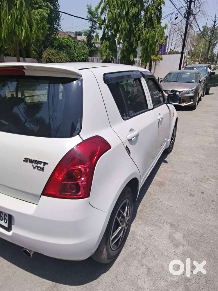 Maruti Suzuki Swift 2011 Diesel Well Maintained