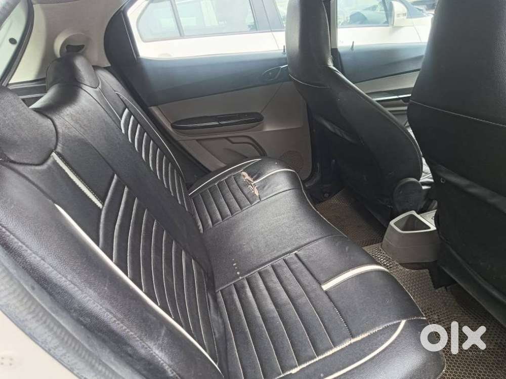Tata Tiago 1.2 Revotron Xm, 2017, Petrol