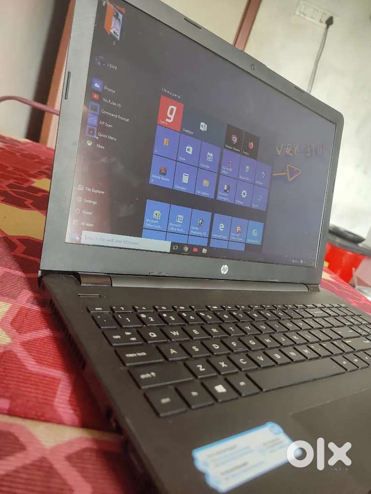 HP 15.6 Laptop Pentium 4GB / 1TB Windows 10 pro