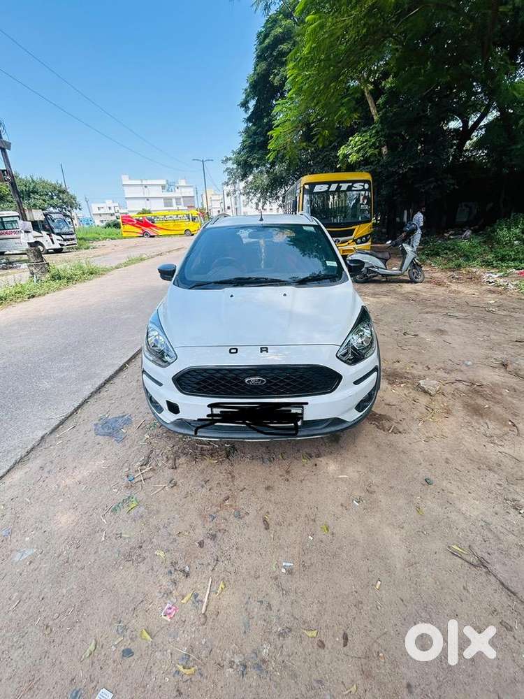 Ford Freestyle 2018 Petrol 90000 Km Driven