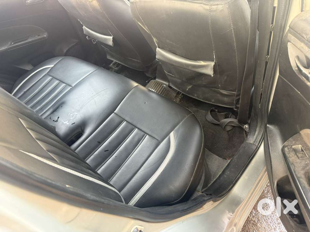 Maruti Suzuki Swift Vxi 1.2 Abs Bs-iv, 2017, Petrol