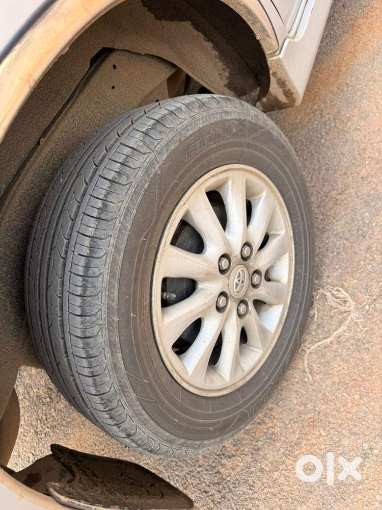 Toyota Innova Diesel 122000 Km Driven