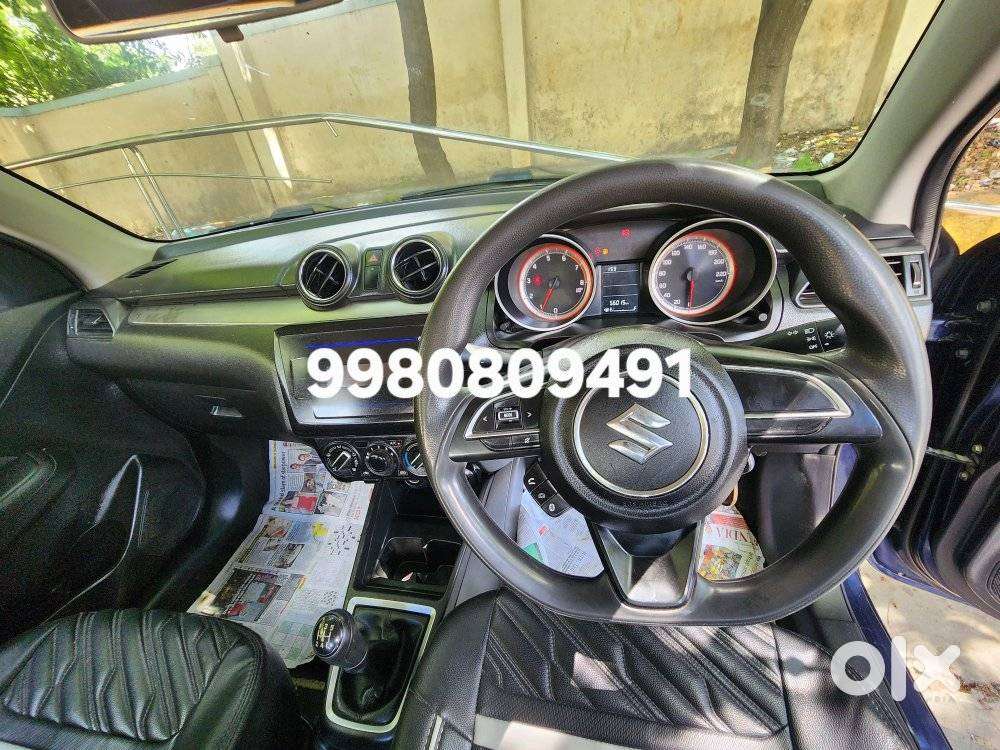 Maruti Suzuki Swift Vxi + Manual, 2022, Petrol