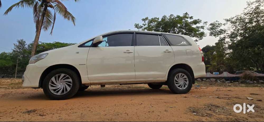 2016 Innova Diesel, Excellent Condition