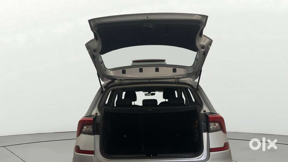 Skoda Kushaq Style 1.0l Tsi At, 2023, Petrol