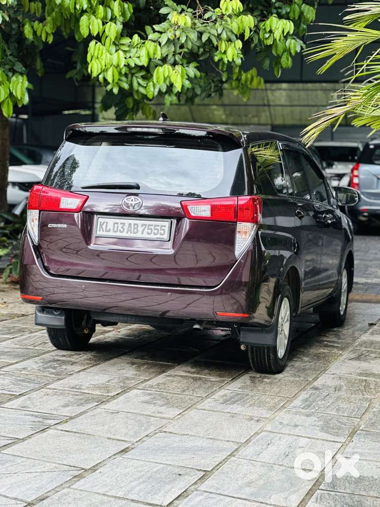 Toyota Innova Crysta 2.8 Gx At 7 Str, 2017, Diesel