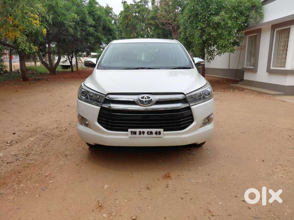 Toyota Innova Crysta 2.8z Automatic, 2016, Diesel