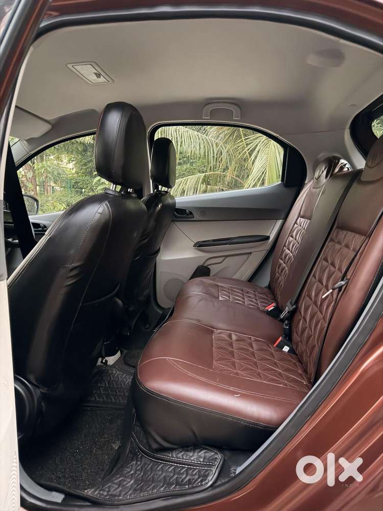 Tata Tiago 1.2 Revotron Xta, 2025, Petrol