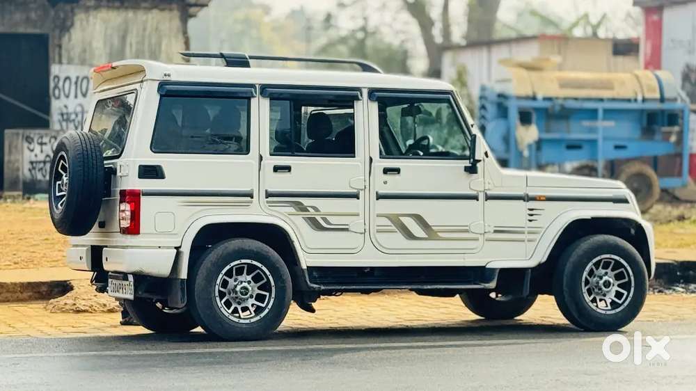 April 2024 Model Bolero B6