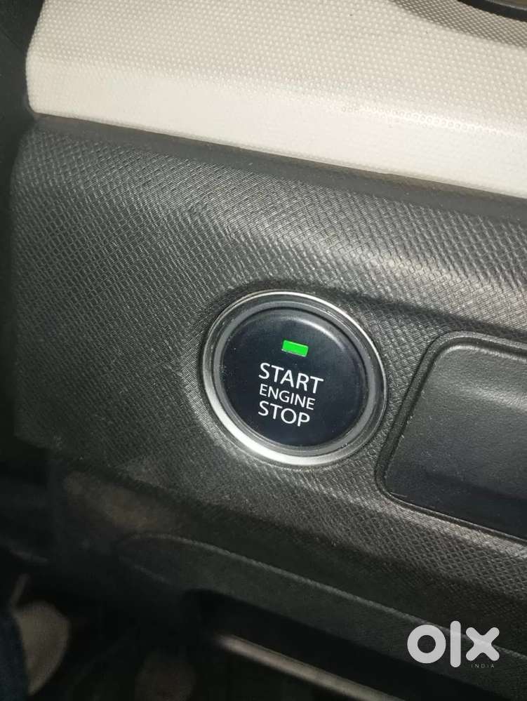 Tata Punch Accomplished, 2024, Petrol