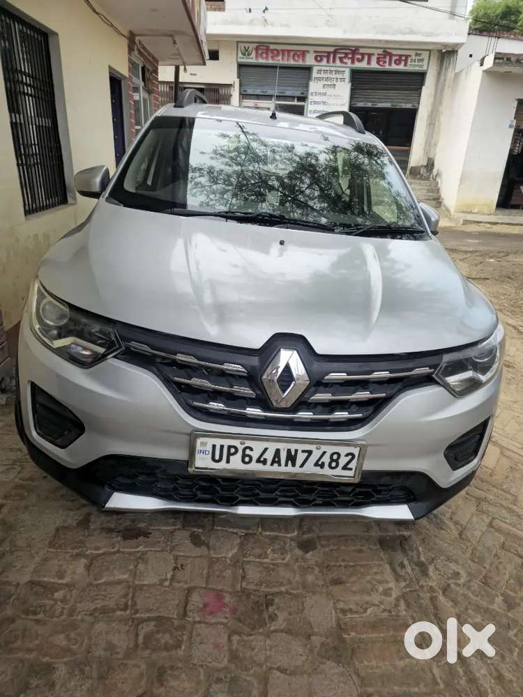 Selling My Renault Triber 2021 Model In Urgent