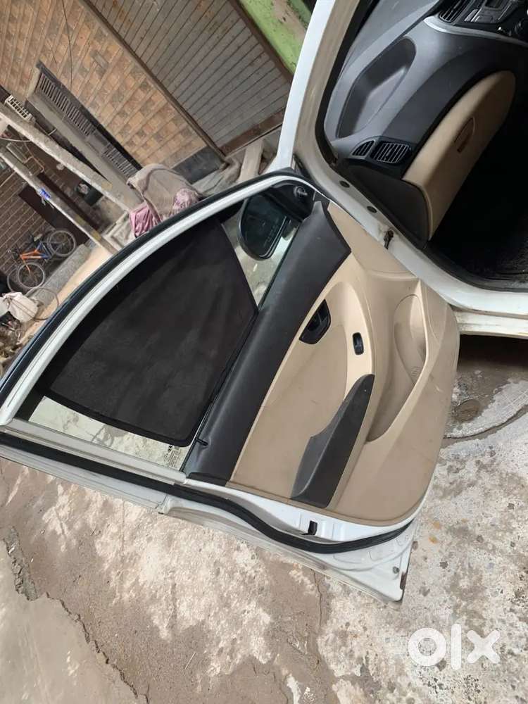 Hyundai Eon Magna 2016