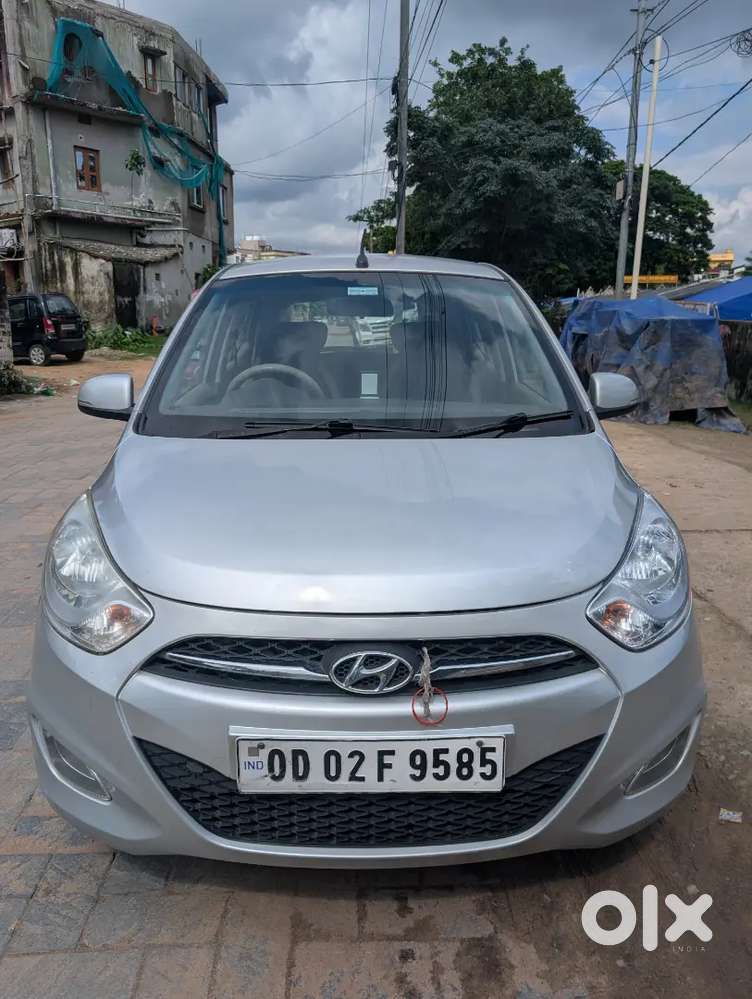 Hyundai I10 Sportz Petrol 2013