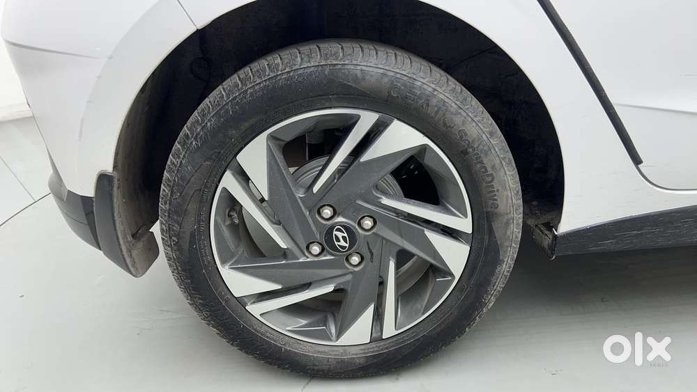 Hyundai New I20 1.2 Sportz Ivt, 2024, Petrol