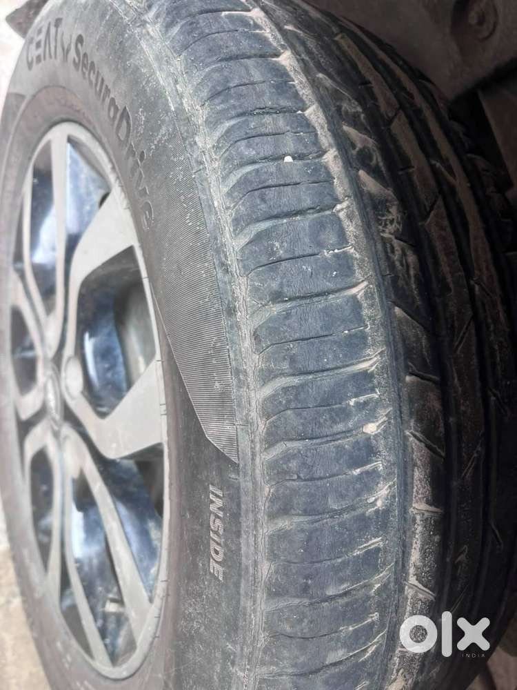Nissan Terrano 2015 Model