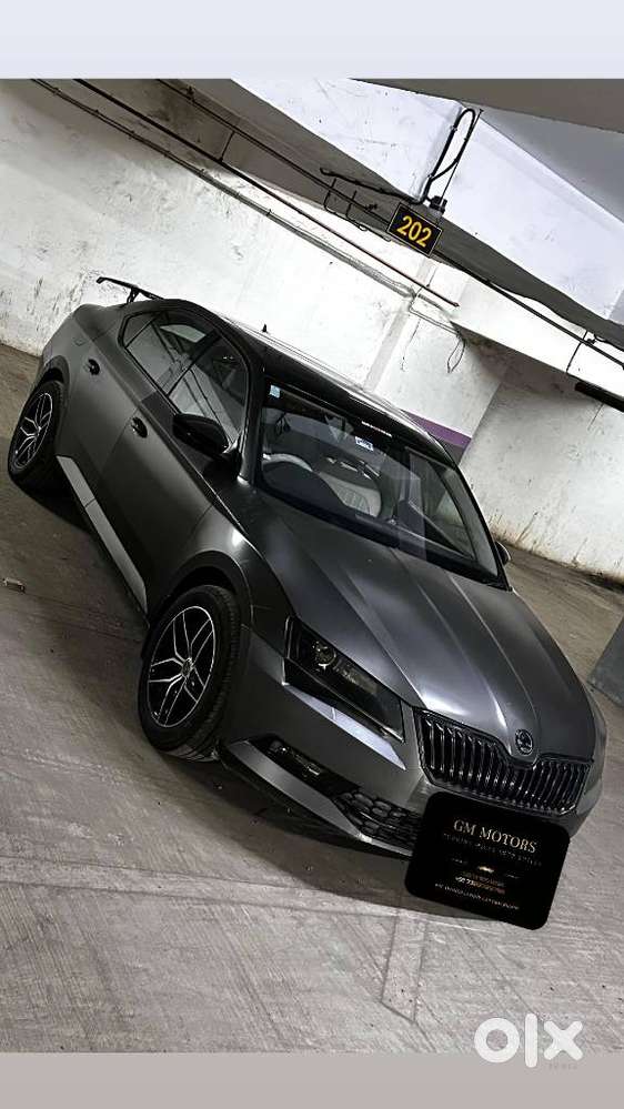 Skoda Superb Lk 1.8 Tsi At, 2017, Petrol