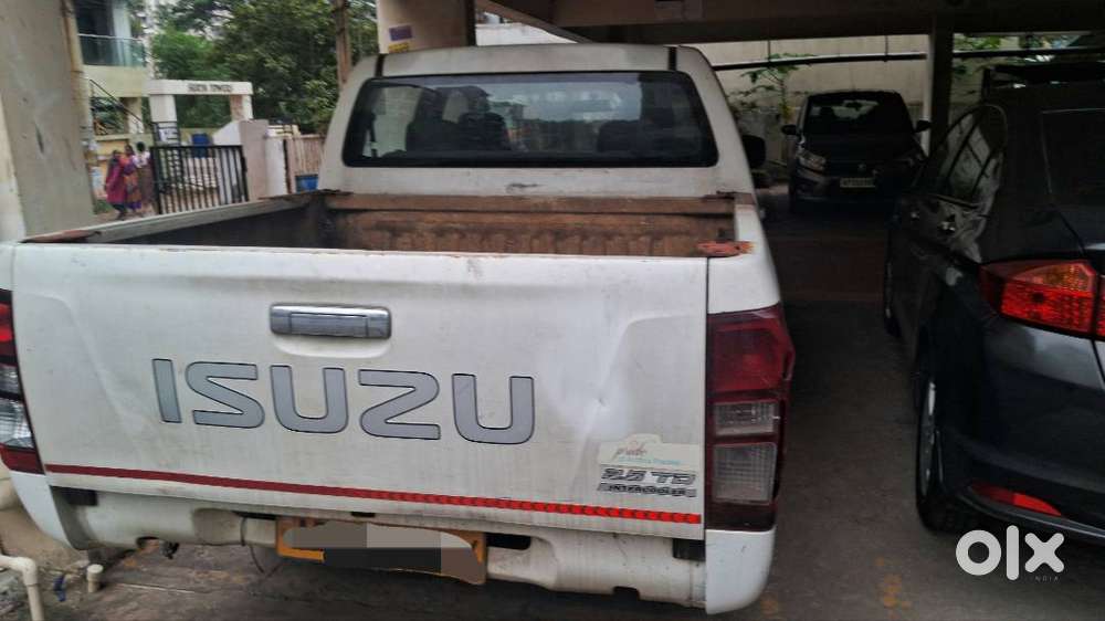 Isuzu S-cab Diesel 2017