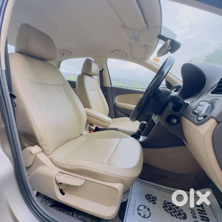 Volkswagen Vento 1.2 Tsi Highline Plus At, 2017, Petrol