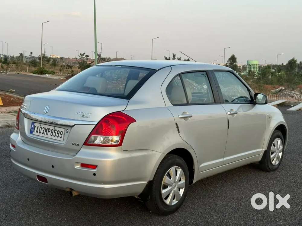 Maruti Suzuki Swift Dzire 2012