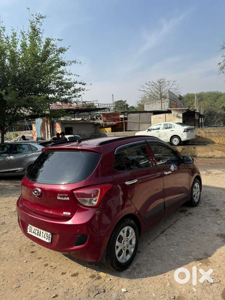 Hyundai Grand I10 2011 Cng & Hybrids Well Maintained
