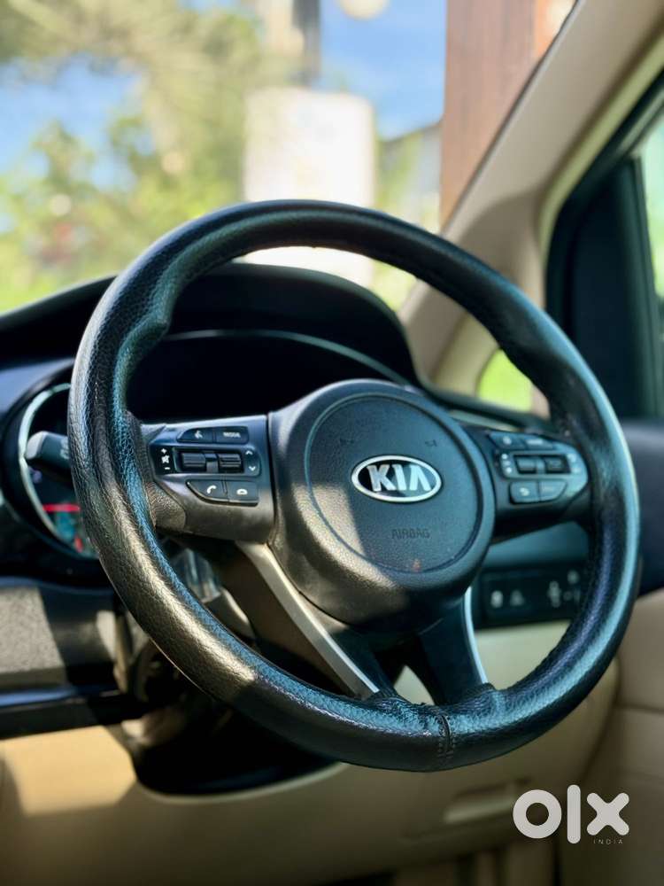 Kia Carnival Prestige, 2020, Diesel