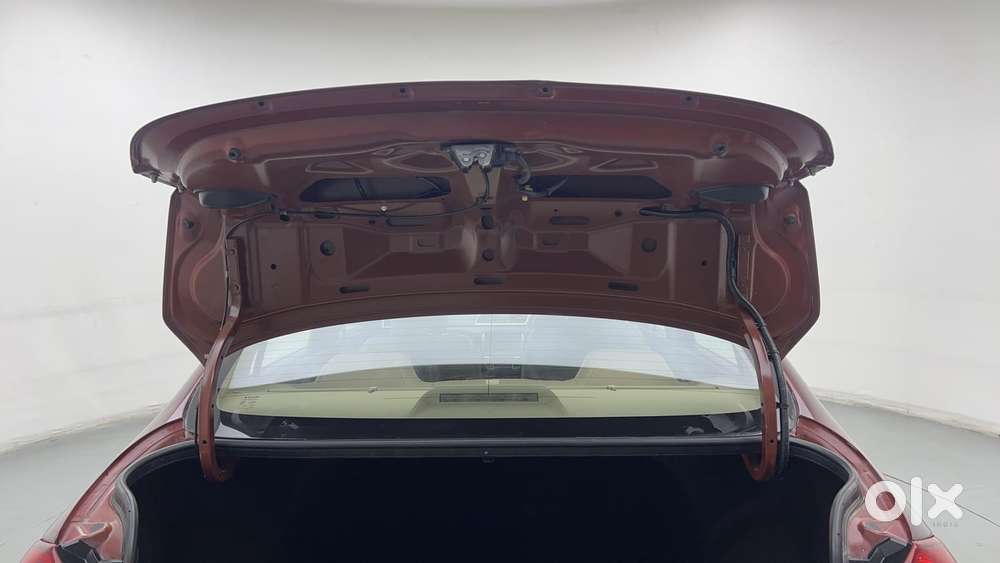 Maruti Suzuki Ciaz Zxi, 2016, Petrol