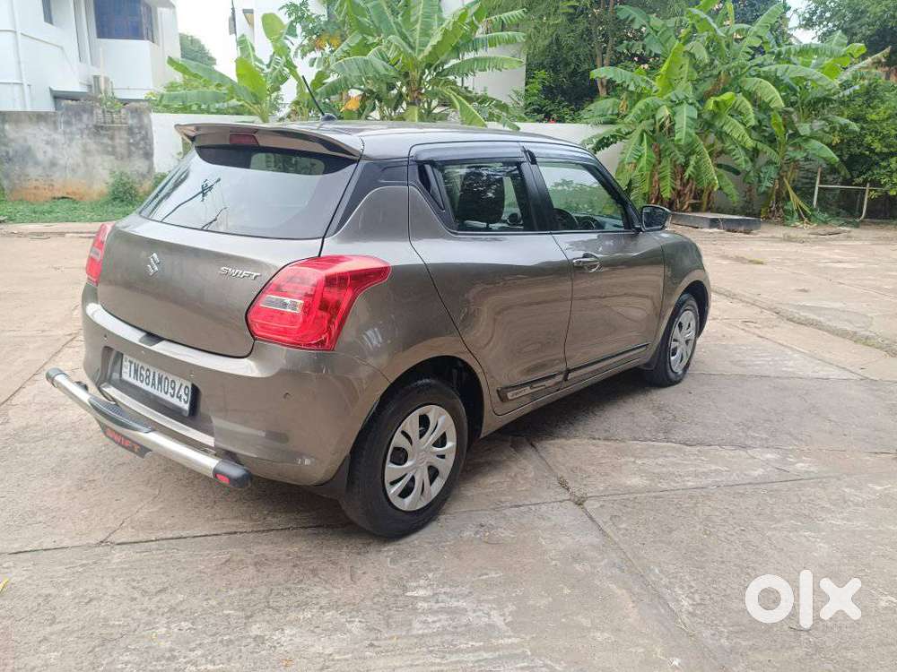 Maruti Suzuki Swift Vxi Optional, 2023, Petrol