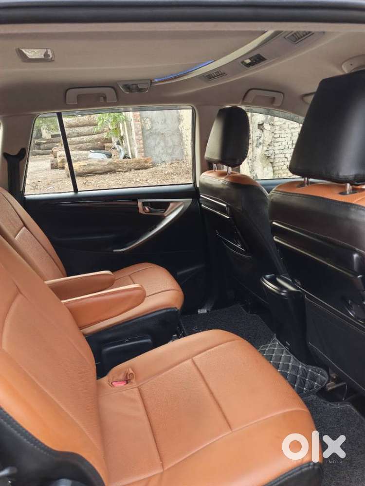 Toyota Innova Crysta 2.4 V 7 Str, 2022, Diesel