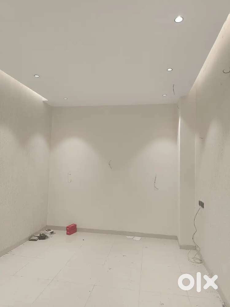 Office space at Swarna Plaza Hunuman mandir chowk, Rajkishore Nagar