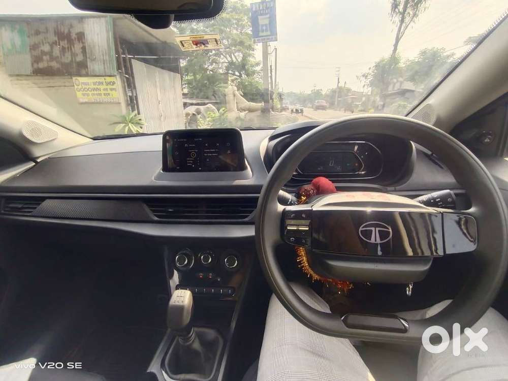 Tata Nexon Smart Plus S 1.2 Revotron Petrol 5 Mt, 2023, Petrol