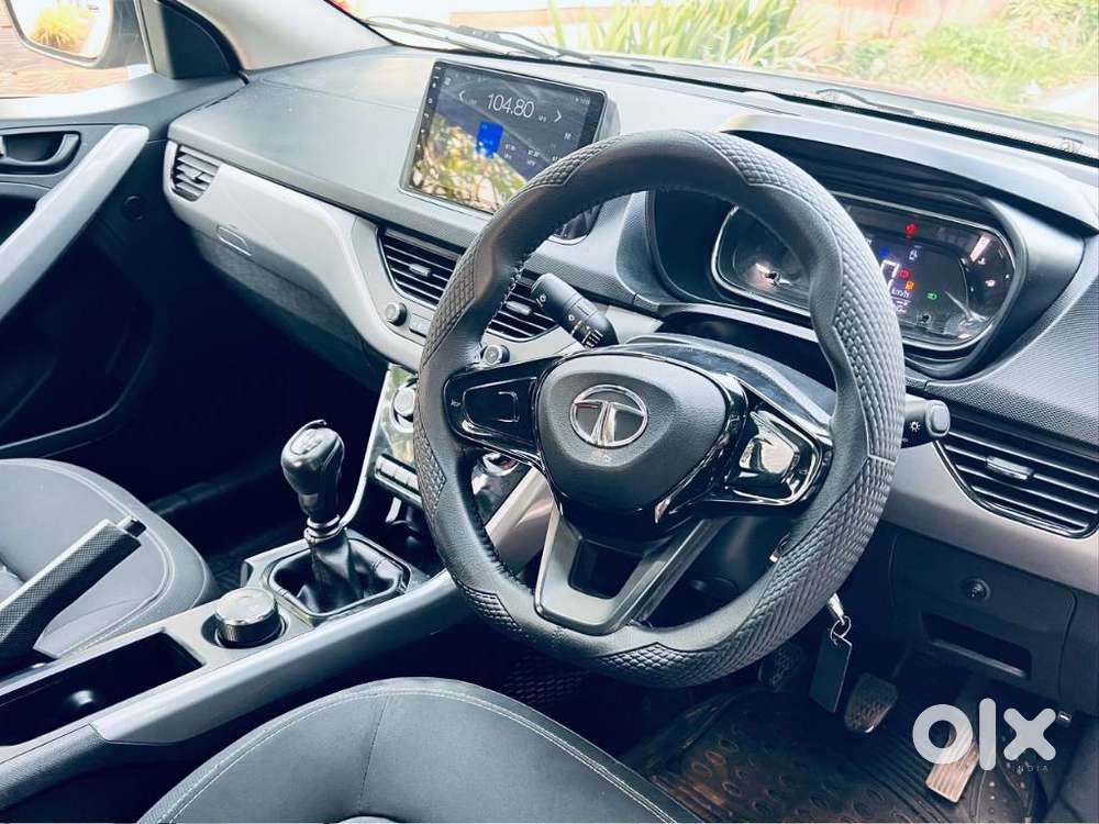 Tata Nexon 1.5 Revotorq Xm (s), 2021, Diesel