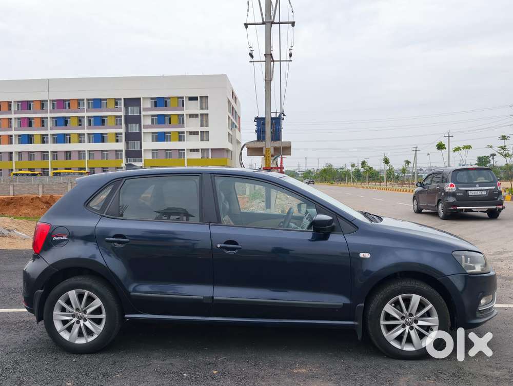 Volkswagen Polo Petrol Highline 1.6l, 2013, Diesel
