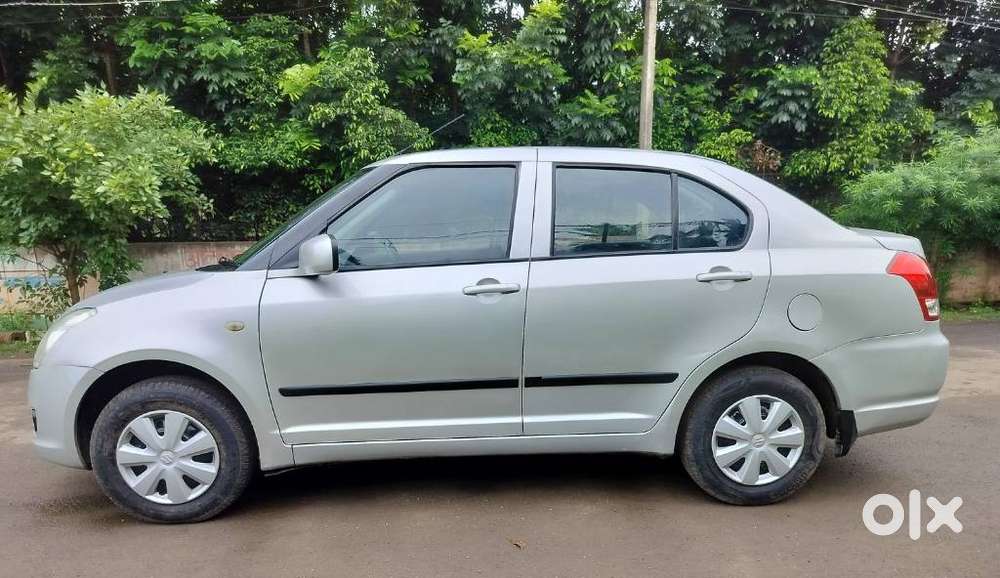 Maruti Suzuki Swift Dzire 1.2 Vxi Bsiv, 2011, Petrol