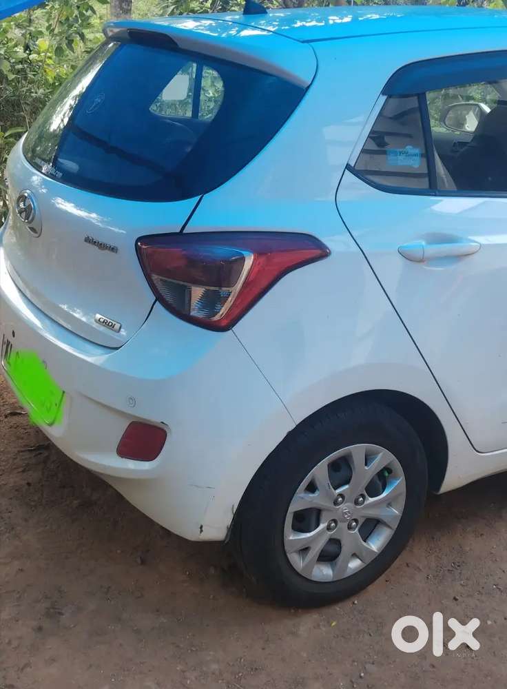 Hyundai Grand I10 2015 Diesel 86000 Km Driven
