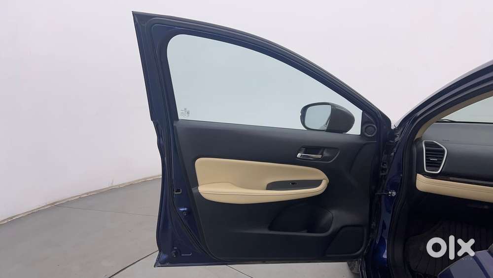 Honda City 1.5 Zx Cvt I-vtec, 2023, Petrol
