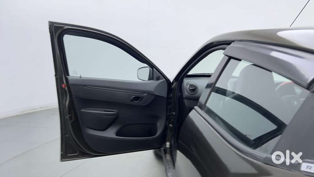 Renault Kwid 2019-ongoing 1.0 Rxt (o), 2020, Petrol