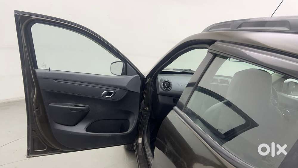 Renault Kwid 1.0 Rxt Amt, 2020, Petrol