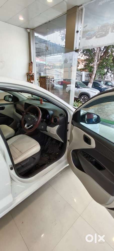 Hyundai Aura, 2023, Petrol