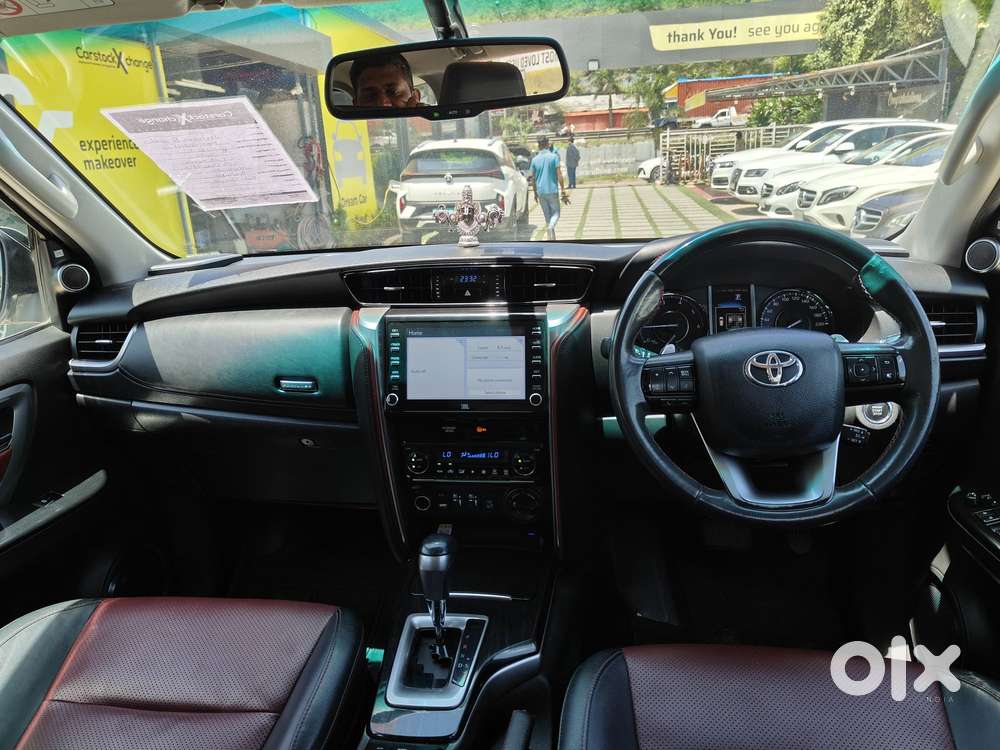 Toyota Fortuner Legender 4x4 At 2.8, 2022, Diesel