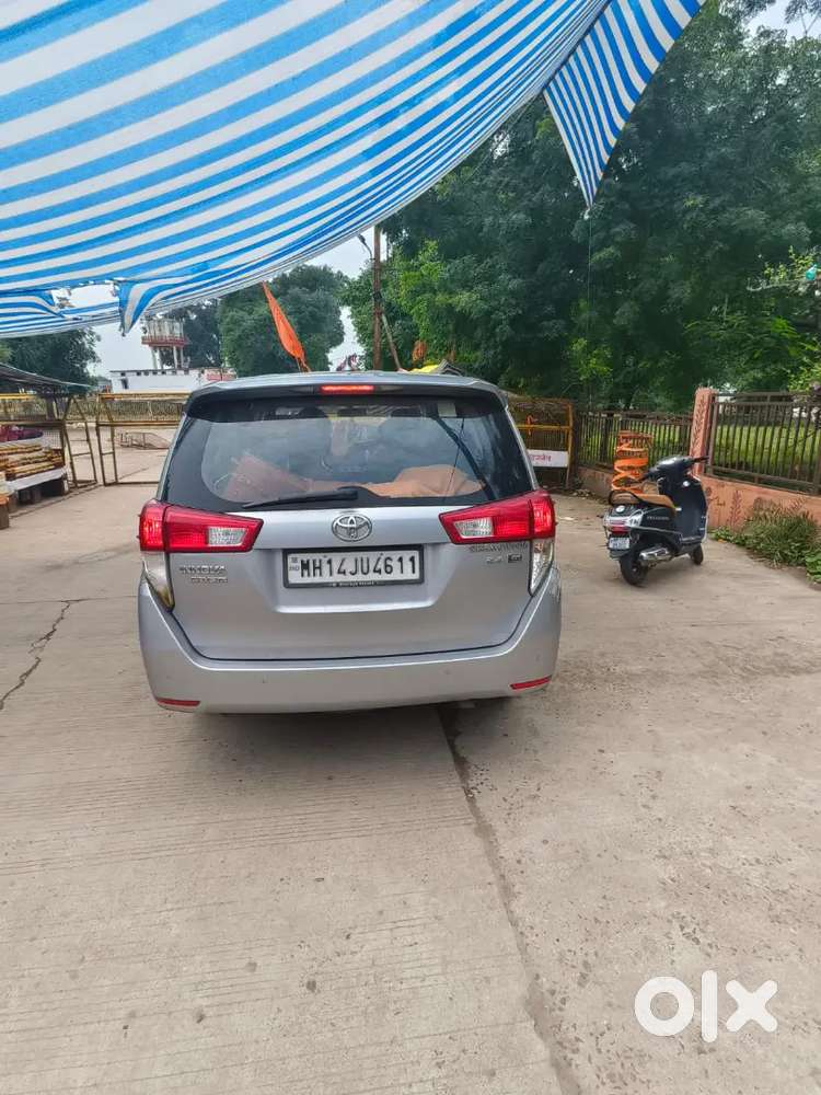 Toyota Innova Crysta 2021