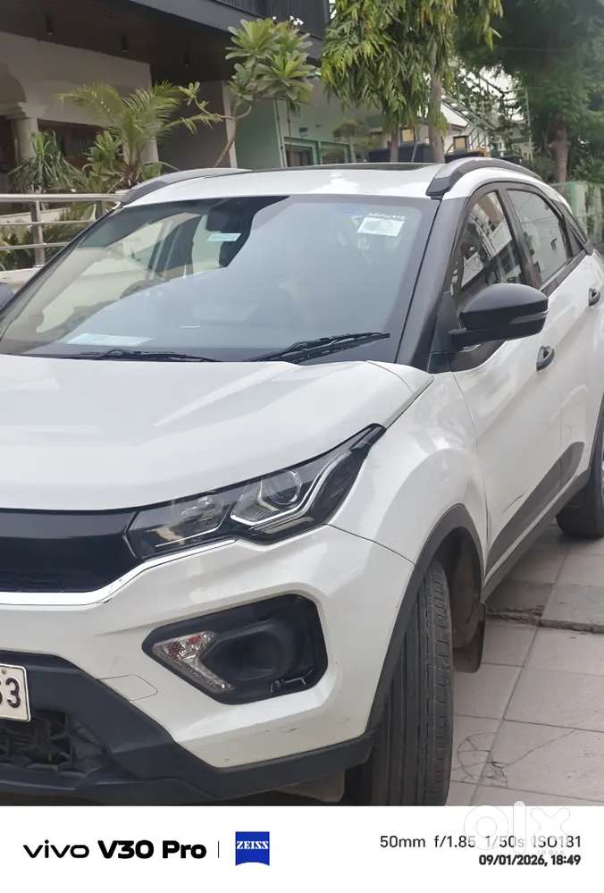 Tata Nexon 1.2 Revotron 2023 Sunroof