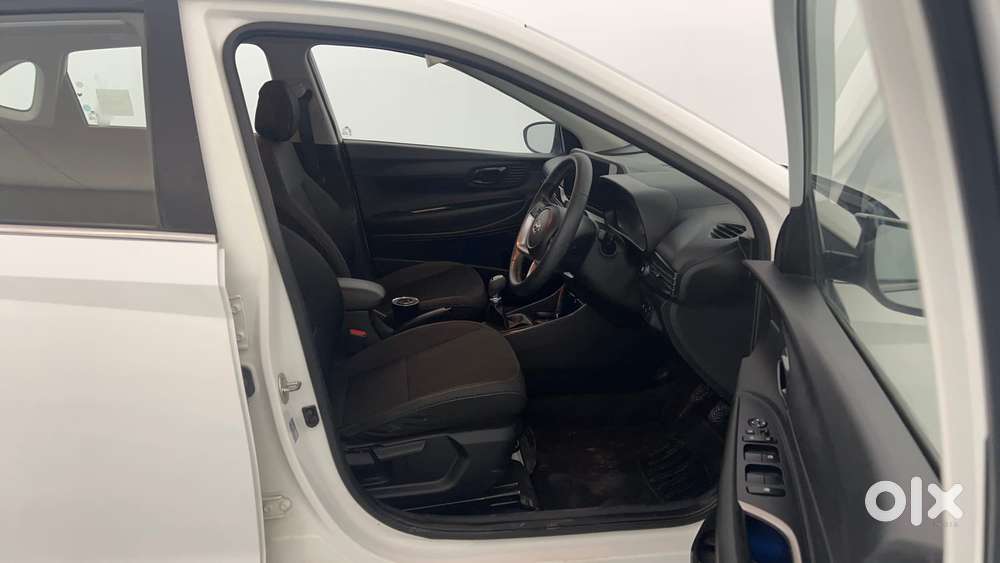 Hyundai New I20 1.2 Asta (o) Mt, 2021, Petrol
